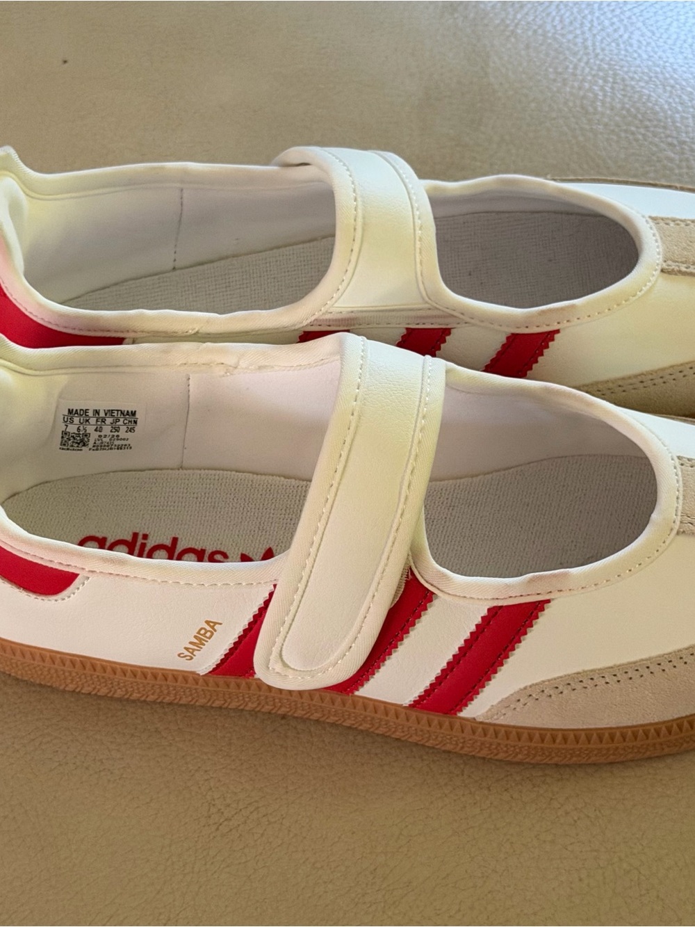 adidas Samba Jane W White and Red Box Label